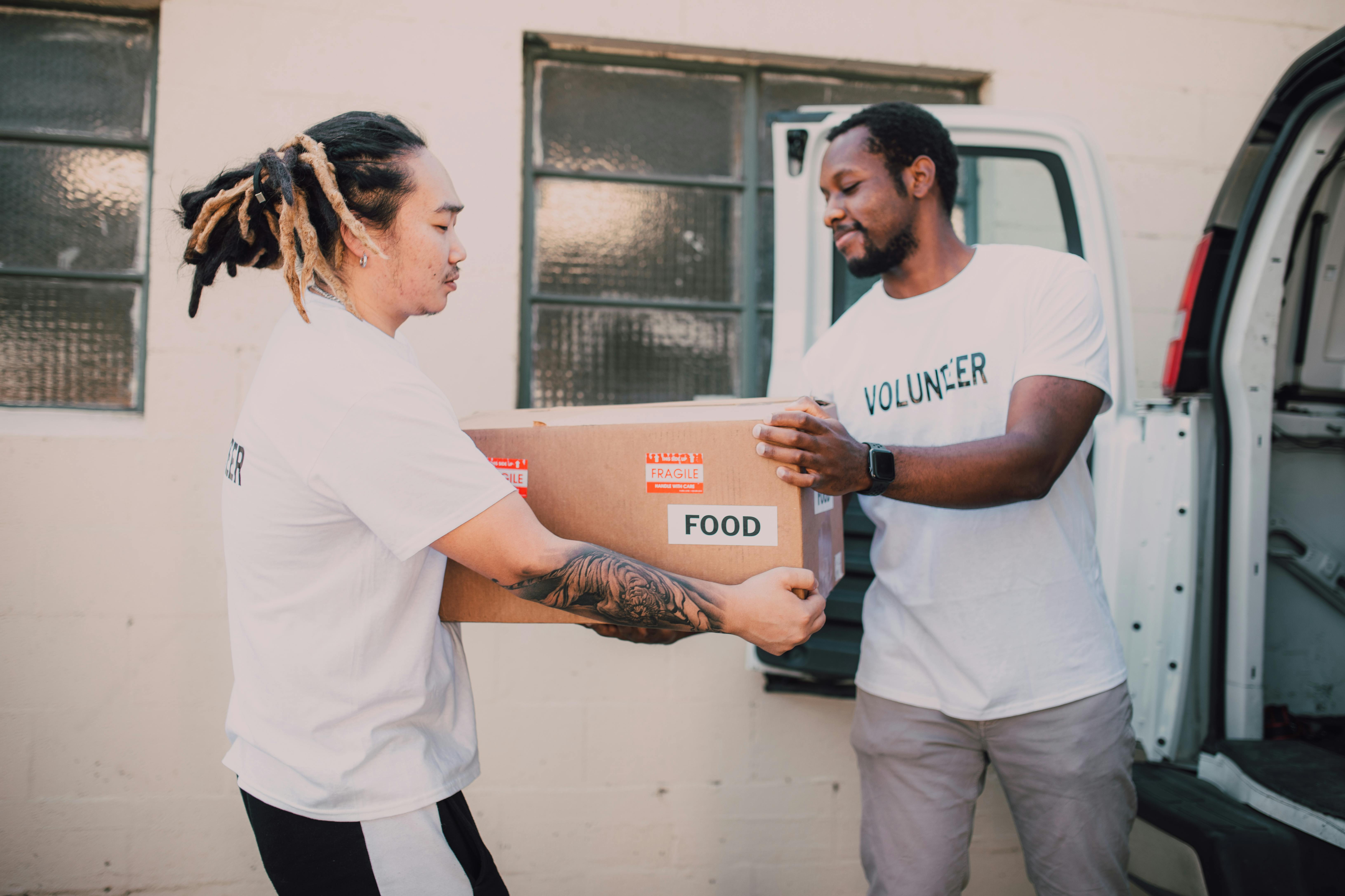 Distribution event in community